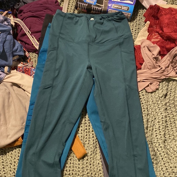 Bundle of 5 leggings - Picture 6 of 6